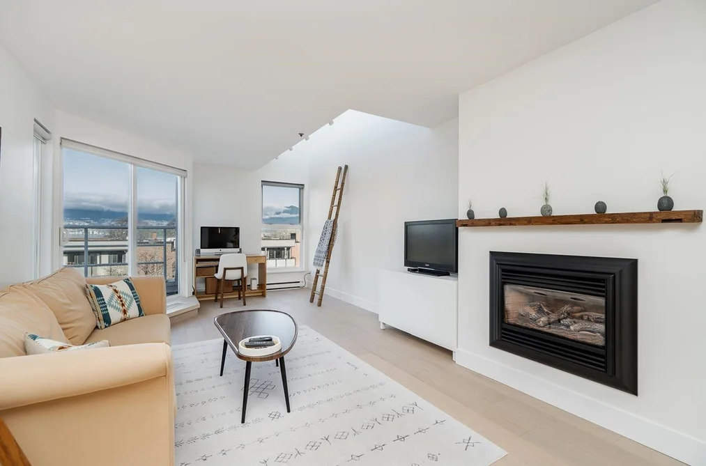 2240 YORK AVENUE, Vancouver BC V6K 1C6, Vancouver BC — Residential for Sale - Photo 3