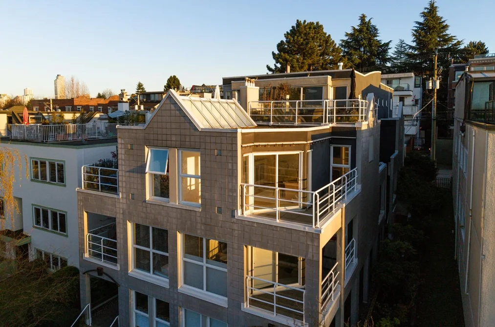 2240 YORK AVENUE, Vancouver BC V6K 1C6, Vancouver BC — Residential for Sale - Photo 4