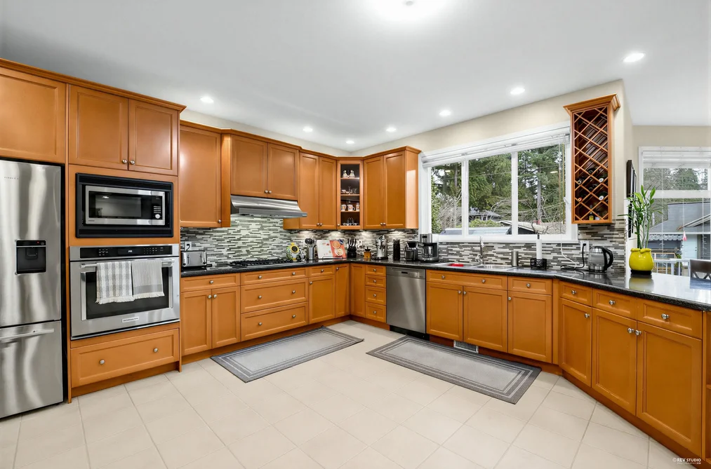 2244 EDGEMONT BOULEVARD, North Vancouver BC V7P 2K9, North Vancouver BC — Residential for Sale - Photo 7