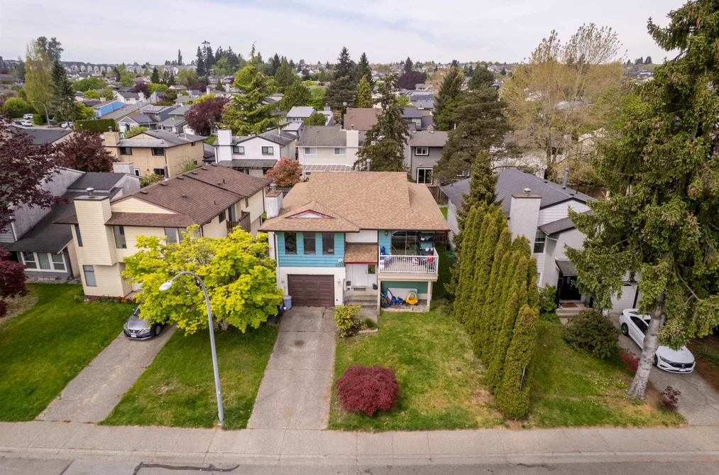 2245 WILLOUGHBY WAY, Langley BC V2Y 1B8, Langley BC — Residential for Sale - Photo 4
