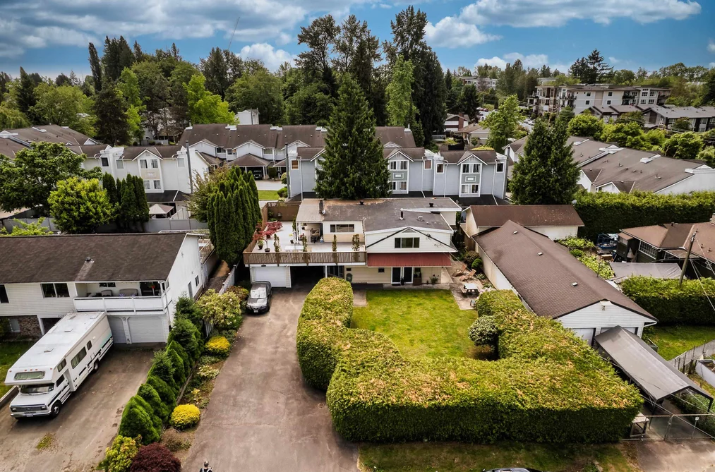 22450 STRENG AVENUE, Maple Ridge BC V2X 4M5, Maple Ridge BC — Residential for Sale - Photo 2