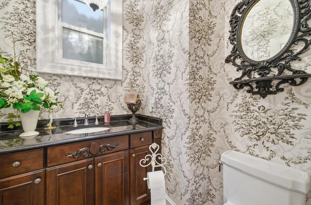 2247 2247 MOUNTAIN DRIVE, Abbotsford BC V3G 1E4, Abbotsford BC — Residential for Sale - Photo 5