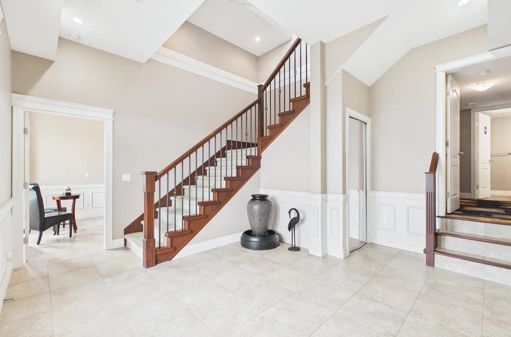 2247 KAPTEY AVENUE, Coquitlam BC V3K 6C7, Coquitlam BC — Residential for Sale - Photo 2