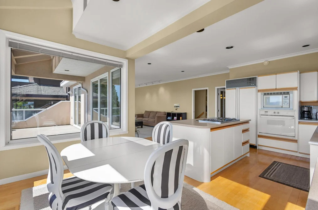 2249 SICAMOUS AVENUE, Coquitlam BC V3K 6R9, Coquitlam BC — Residential for Sale — Photo 11 of 40