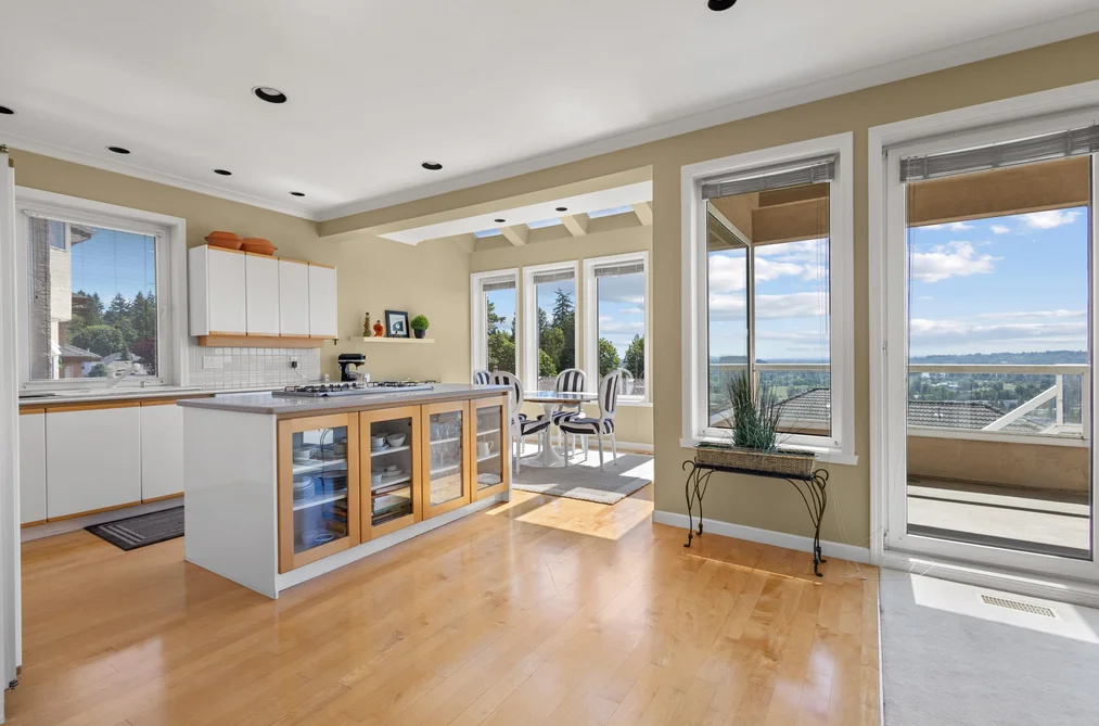 2249 SICAMOUS AVENUE, Coquitlam BC V3K 6R9, Coquitlam BC — Residential for Sale — Photo 12 of 40