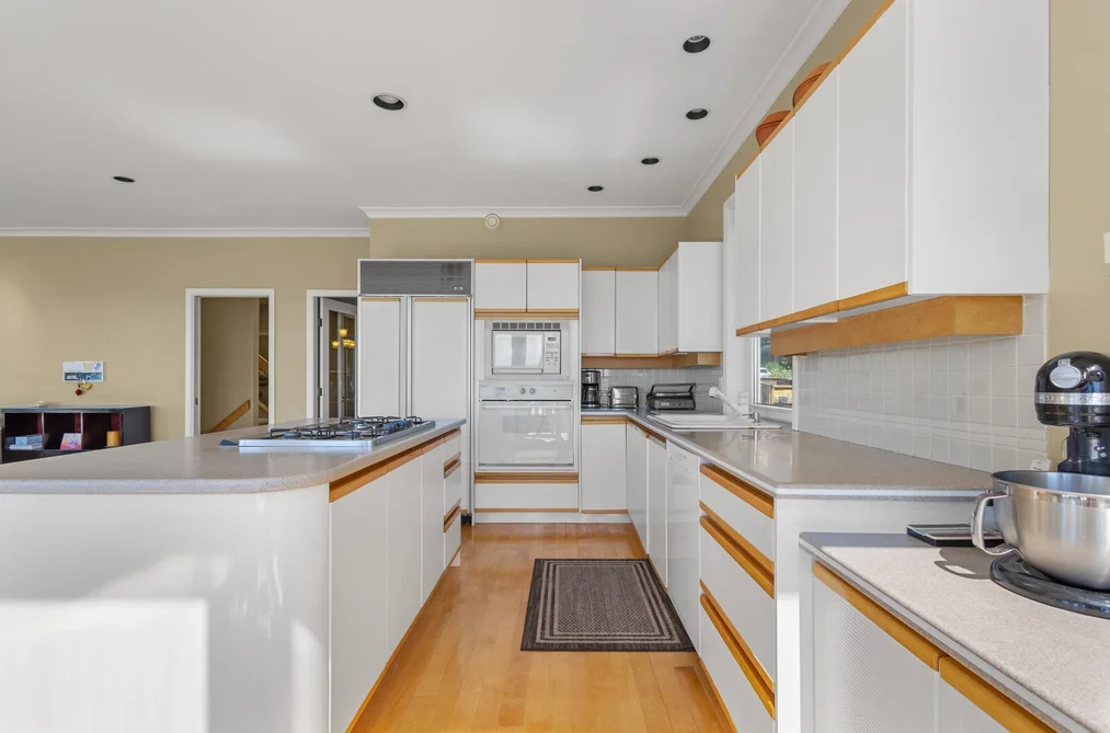 2249 SICAMOUS AVENUE, Coquitlam BC V3K 6R9, Coquitlam BC — Residential for Sale — Photo 14 of 40