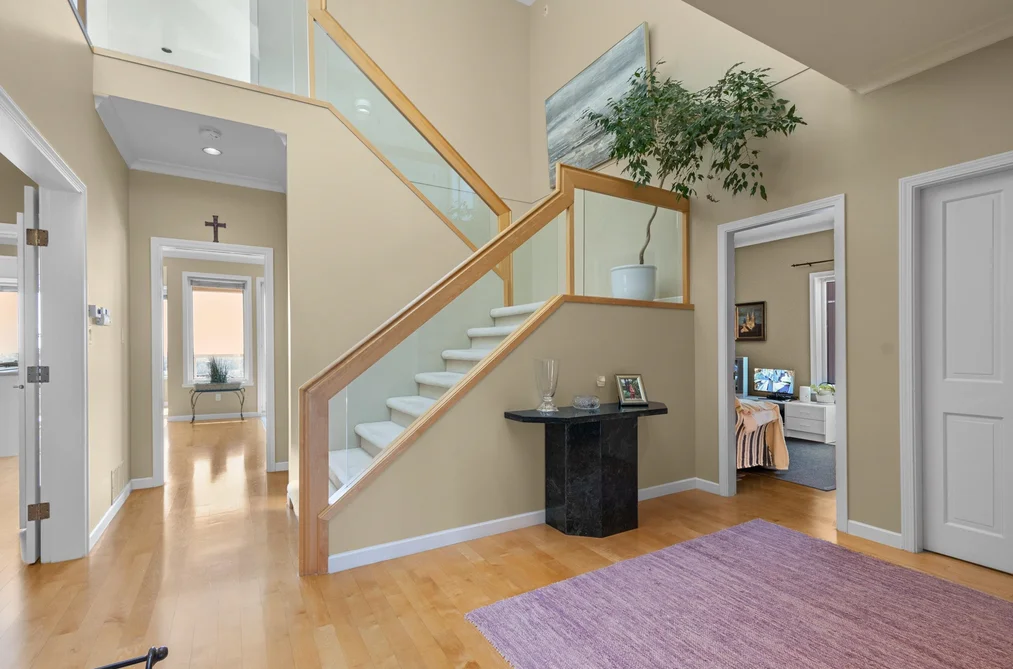 2249 SICAMOUS AVENUE, Coquitlam BC V3K 6R9, Coquitlam BC — Residential for Sale — Photo 3 of 40