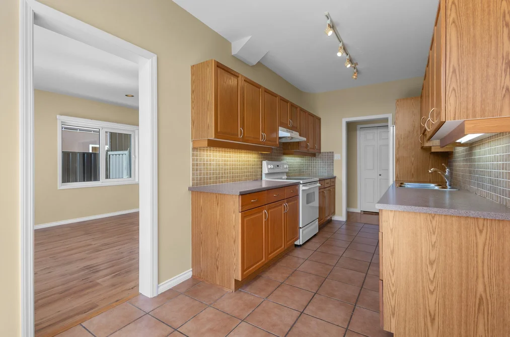 2249 SICAMOUS AVENUE, Coquitlam BC V3K 6R9, Coquitlam BC — Residential for Sale — Photo 30 of 40