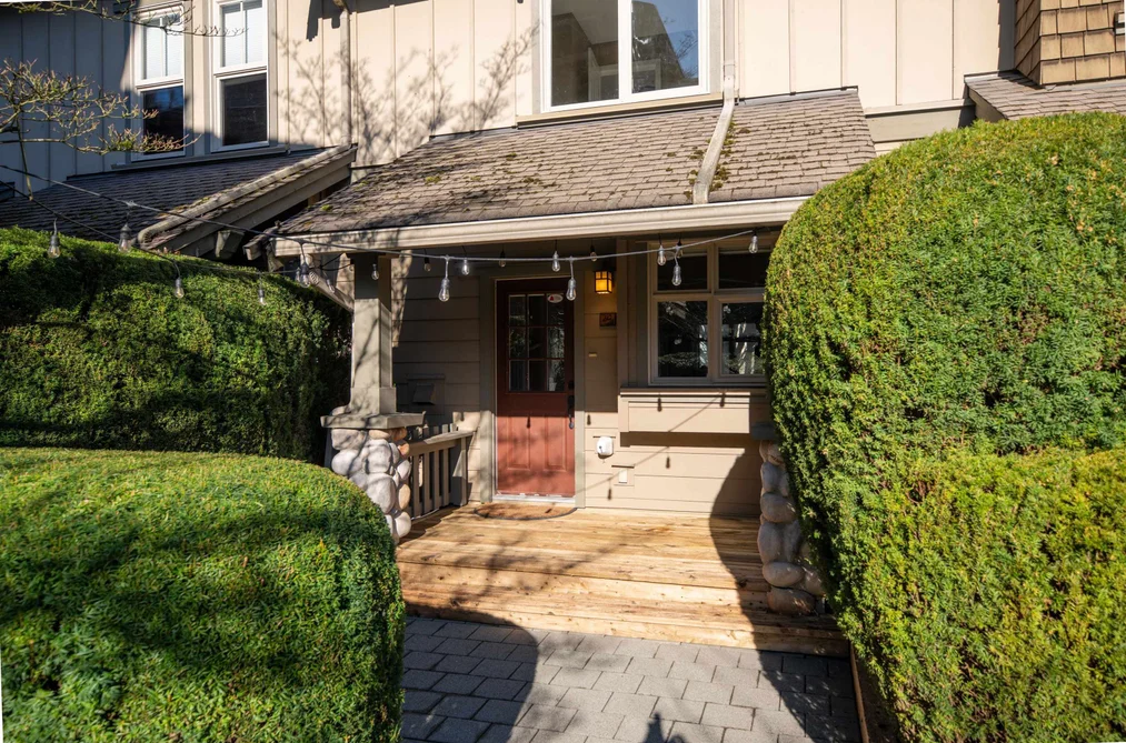 225 18 JACK MAHONY PLACE, New Westminster BC V3L 5V8, New Westminster BC — Residential for Sale - Photo 2