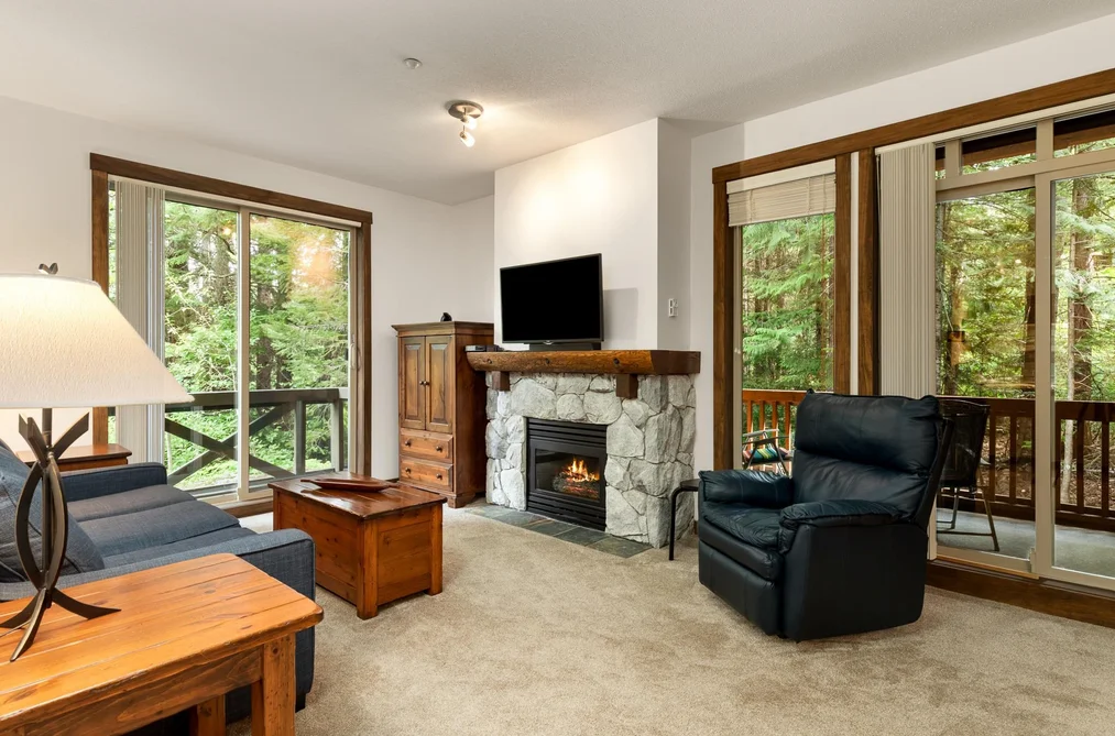 Condo for sale at 225 4660 Blackcomb Way Whistler British Columbia - MLS: R3150687