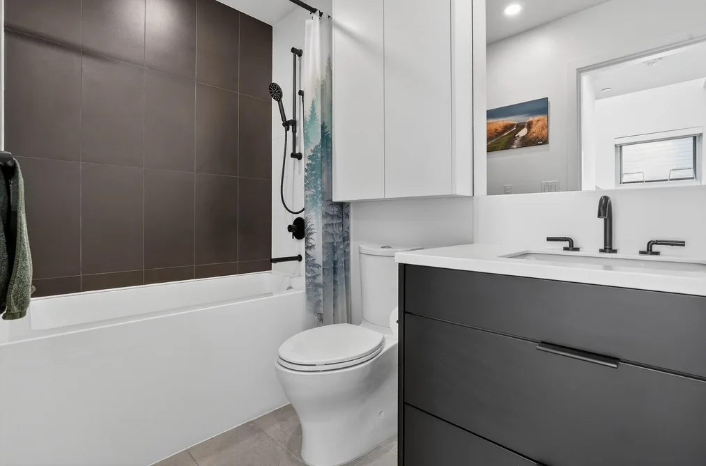 225 650 E 2ND STREET, North Vancouver BC V7L 1G8, North Vancouver BC — Residential for Sale - Photo 7