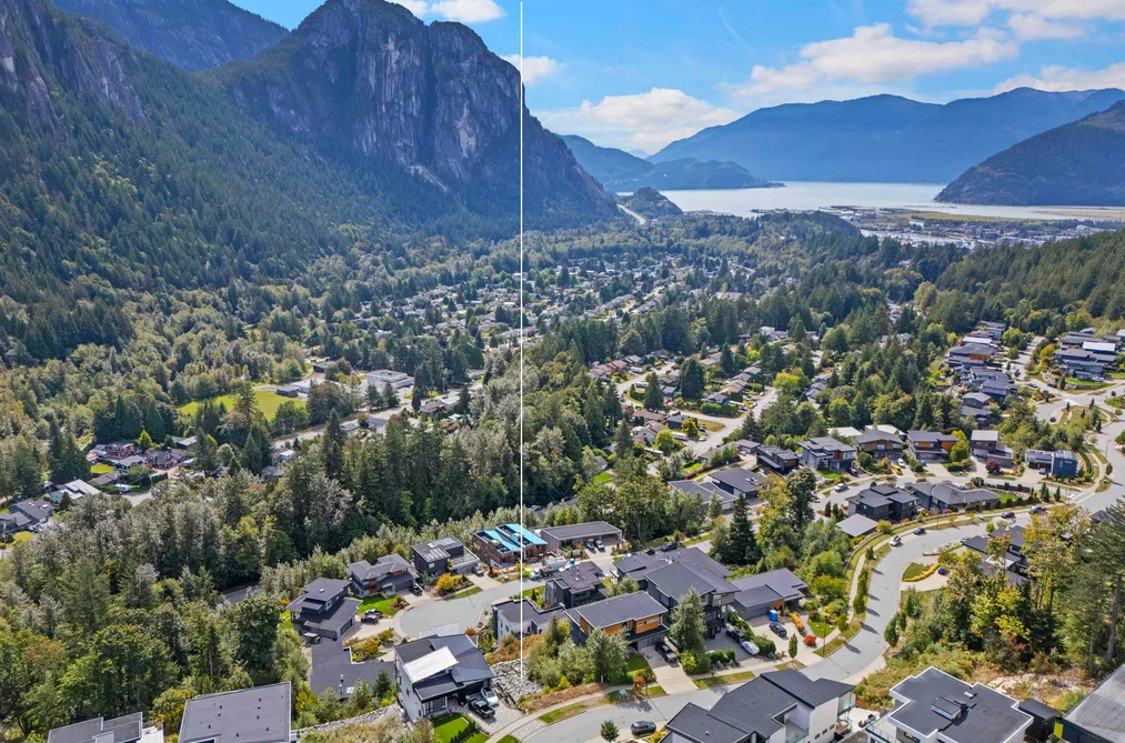 2250 Crumpit Woods Drive, Squamish, BC - MLS: R3163976 - Photo 8 2250 Crumpit Woods Drive, Squamish, BC - MLS: R3163976 - Photo 8