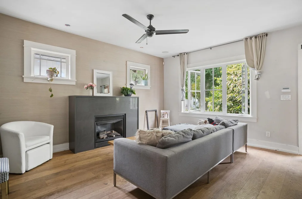 2252 VENABLES STREET, Vancouver BC V5L 2J6, Vancouver BC — Residential for Sale — Photo 3 of 38