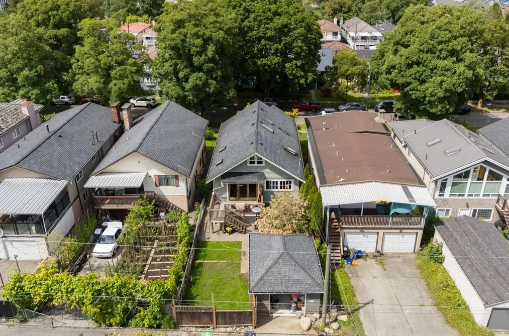 2252 VENABLES STREET, Vancouver BC V5L 2J6, Vancouver BC — Residential for Sale — Photo 36 of 38