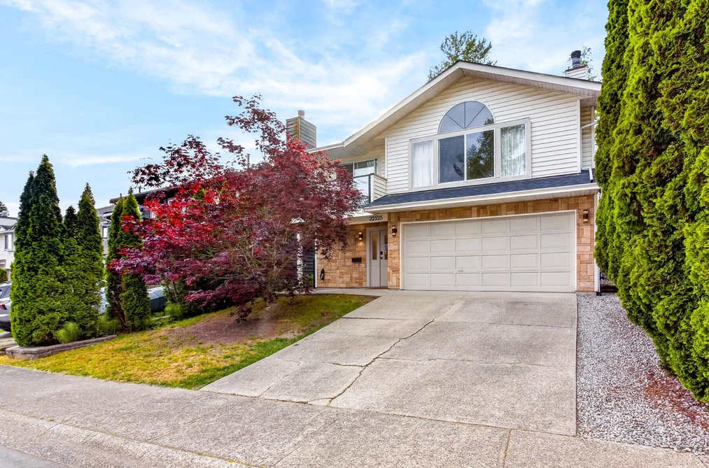 22525 BRICKWOOD CLOSE, Maple Ridge BC V2X 9J5, Maple Ridge BC — Residential for Sale - Photo 2