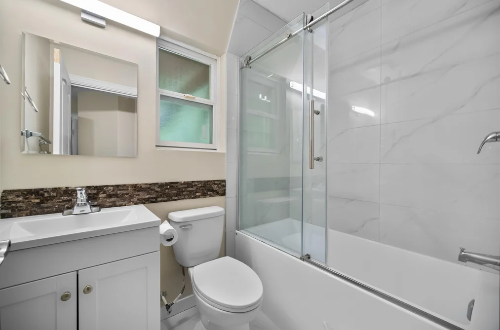 2253 PARKWAY BOULEVARD, Coquitlam BC V3E 3P8, Coquitlam BC — Residential for Sale — Photo 29 of 40