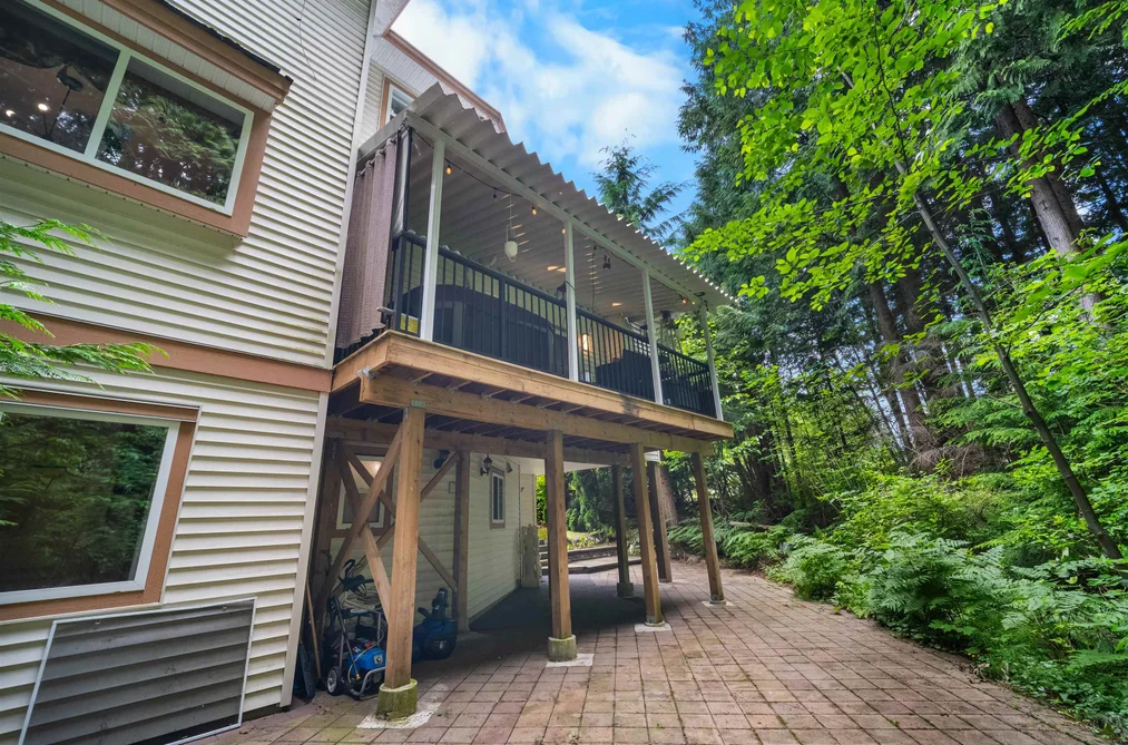 2253 PARKWAY BOULEVARD, Coquitlam BC V3E 3P8, Coquitlam BC — Residential for Sale — Photo 35 of 40