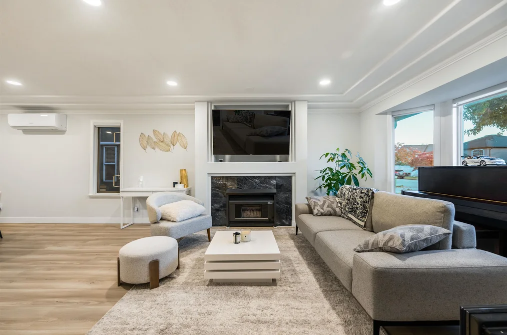 22531 MCCLINTON AVENUE, Richmond BC V6V 2P8, Richmond BC — Residential for Sale - Photo 2