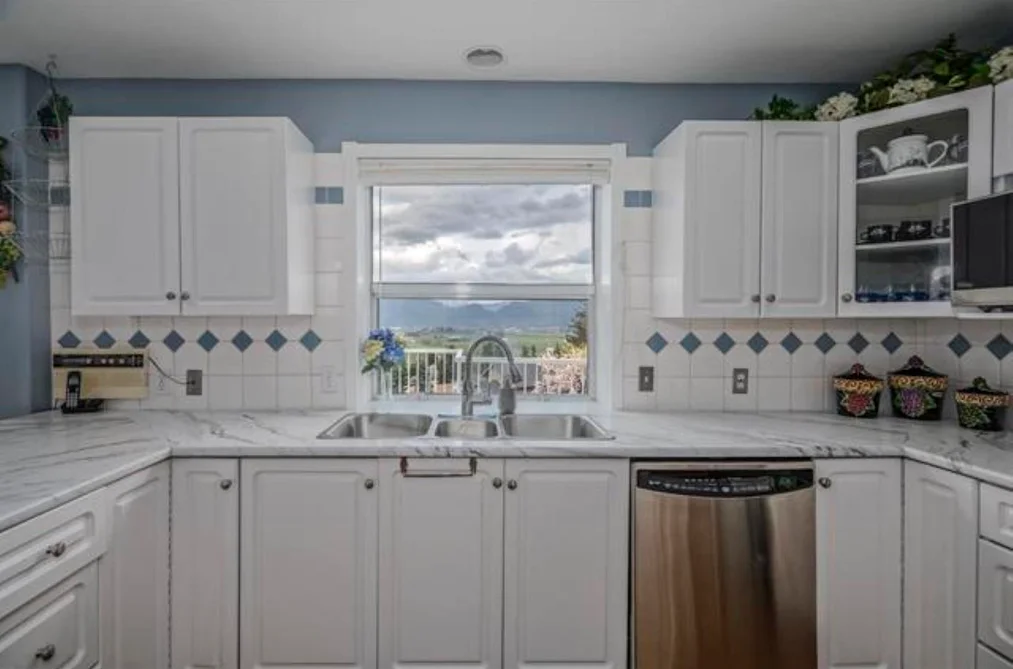 2255 MOUNTAIN DRIVE, Abbotsford BC V3G 1E4, Abbotsford BC — Residential for Sale - Photo 5