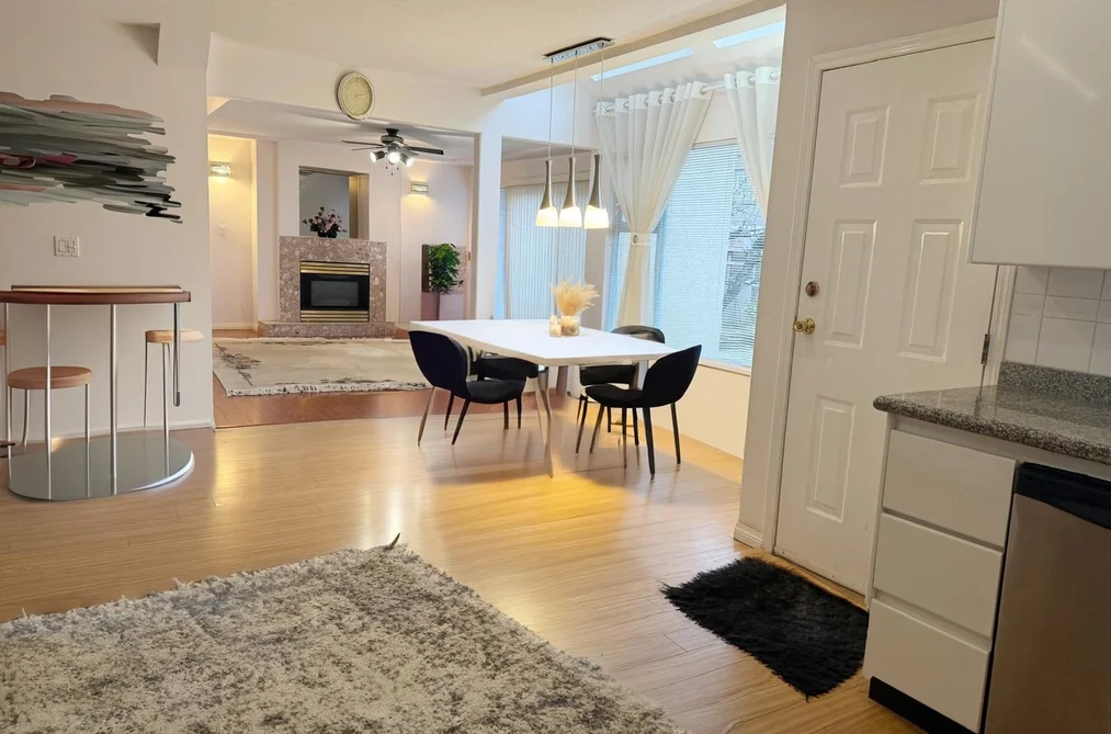 22551 RATHBURN DRIVE, Richmond BC V6V 2P9, Richmond BC — Residential for Sale — Photo 4 of 9