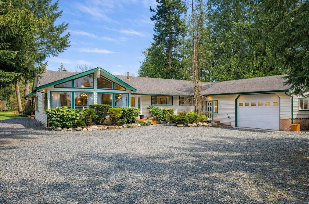 22558 OLD YALE ROAD, Langley BC V2Z 2V4, Langley BC — Residential for Sale - Photo 2