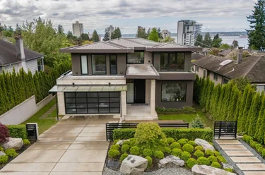 2256 Jefferson Ave, West Vancouver, BC - MLS: R3125154