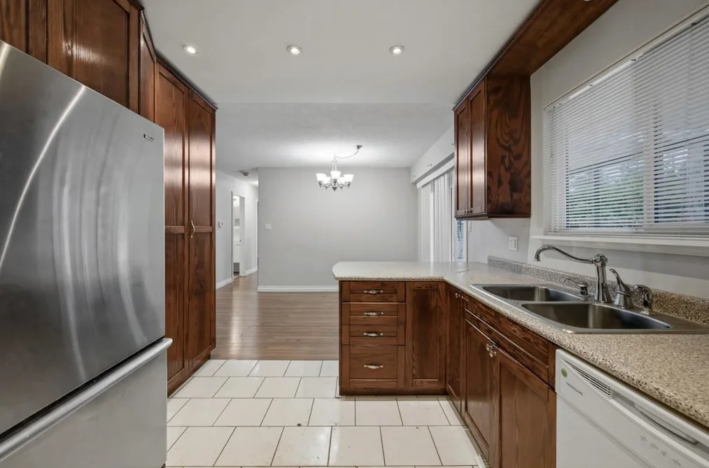 2259 LYNDEN STREET, Abbotsford BC V2T 3B8, Abbotsford BC — Residential for Sale - Photo 7