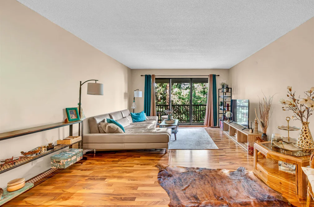 Condo for sale at 226 12170 222 Street Maple Ridge British Columbia - MLS: R3153286