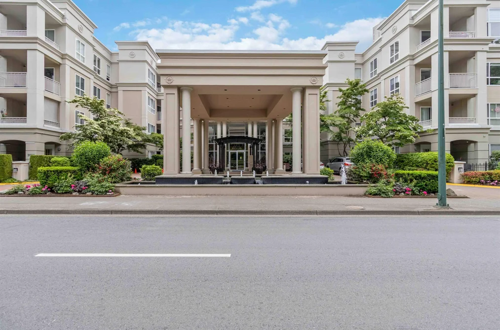 Condo for sale at 226 3098 W Guildford Way Coquitlam British Columbia - MLS: R3132366