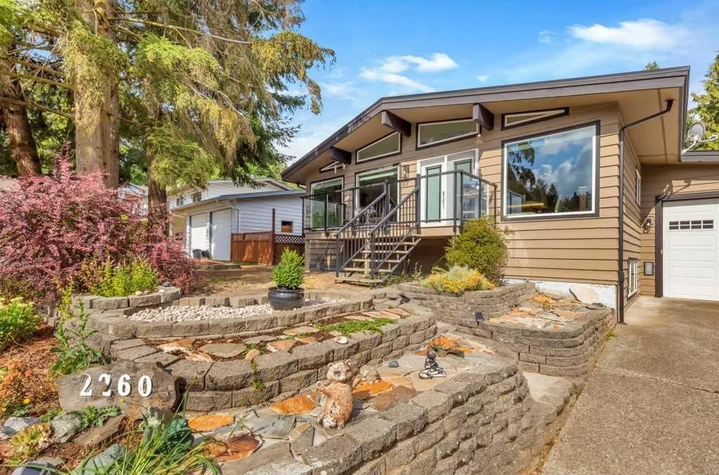 House for sale at 2260 Sentinel Drive Abbotsford British Columbia - MLS: R3147272