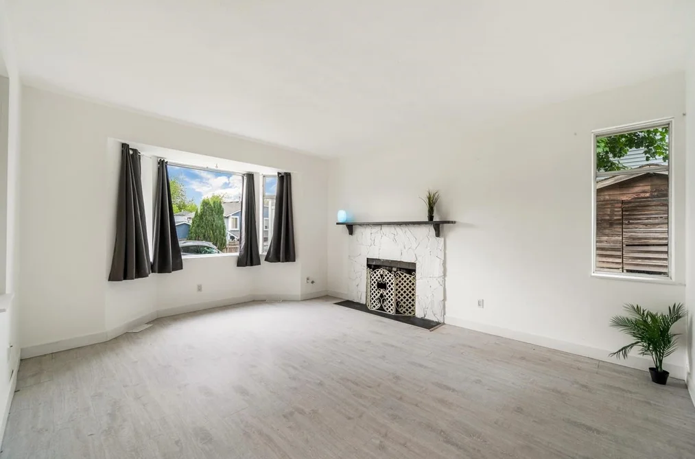 22641 KENDRICK LOOP, Maple Ridge BC V2X 8Y9, Maple Ridge BC — Residential for Sale - Photo 4