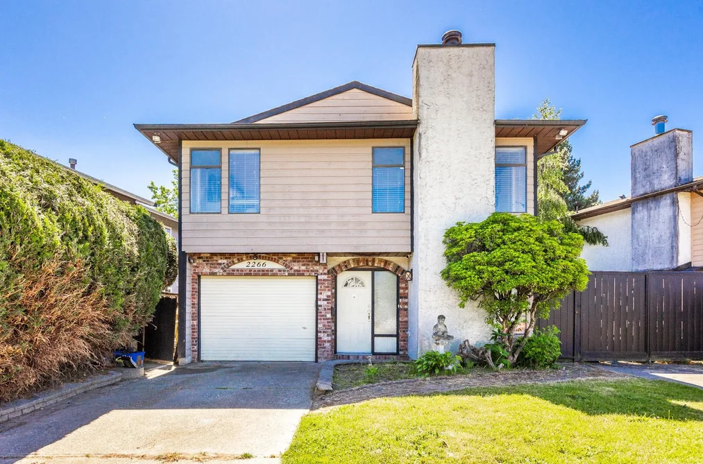 House for sale at 2266 Willoughby Way Langley British Columbia - MLS: R3131049