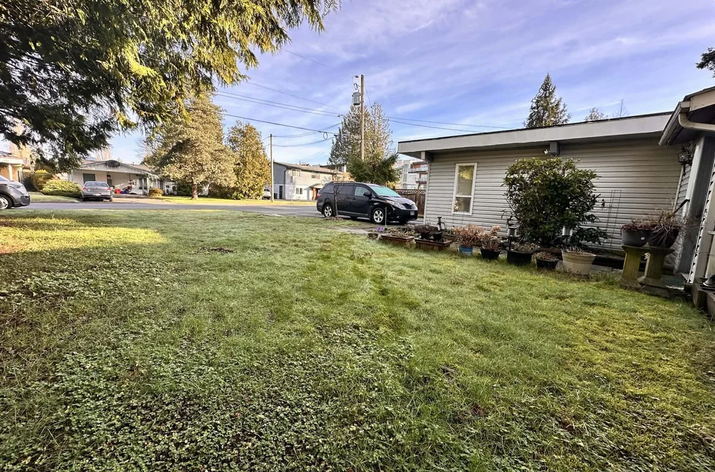 22670 BROWN AVENUE, Maple Ridge BC V2X 3R5, Maple Ridge BC — Residential for Sale - Photo 2