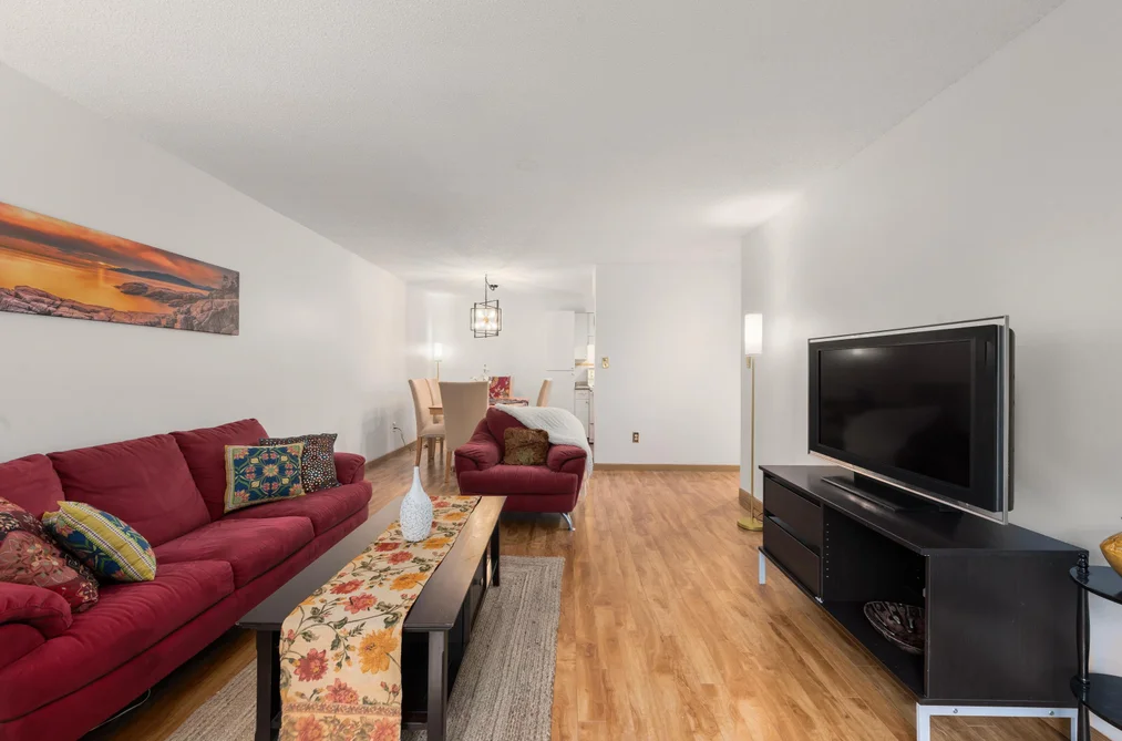 9847 MANCHESTER DRIVE, Burnaby BC V3N 4P4, Burnaby BC — Residential for Sale - Photo 4