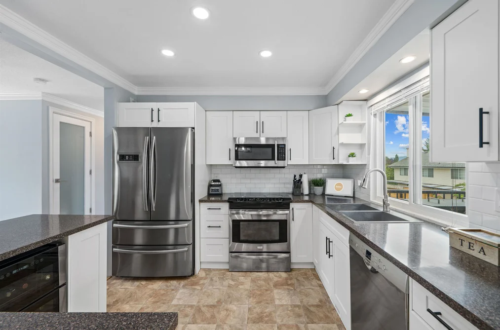 22715 124 AVENUE, Maple Ridge BC V2X 4K2, Maple Ridge BC — Residential for Sale — Photo 11 of 40