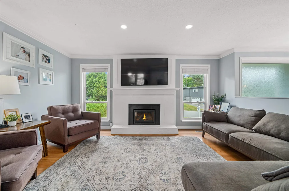 22715 124 AVENUE, Maple Ridge BC V2X 4K2, Maple Ridge BC — Residential for Sale — Photo 5 of 40