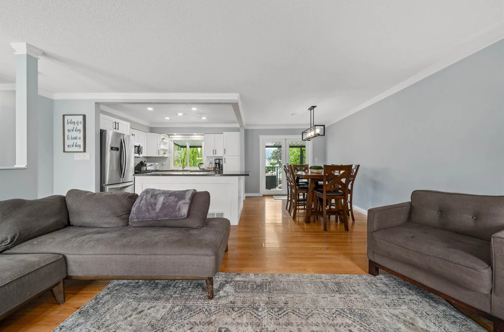 22715 124 AVENUE, Maple Ridge BC V2X 4K2, Maple Ridge BC — Residential for Sale — Photo 7 of 40