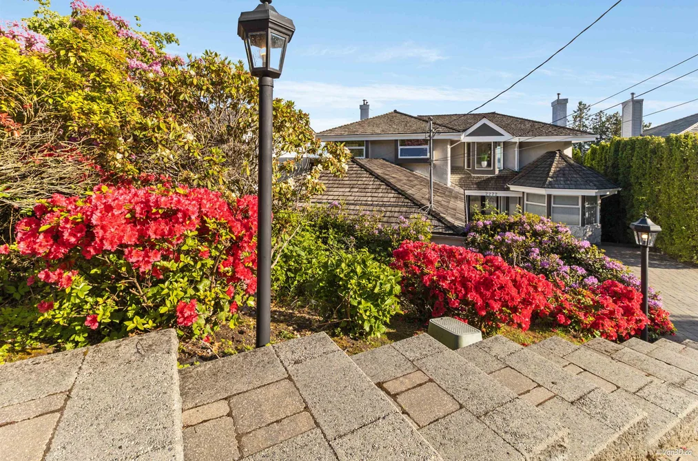 2272 OTTAWA AVENUE, West Vancouver BC V7V 2S6, West Vancouver BC — Residential for Sale - Photo 4