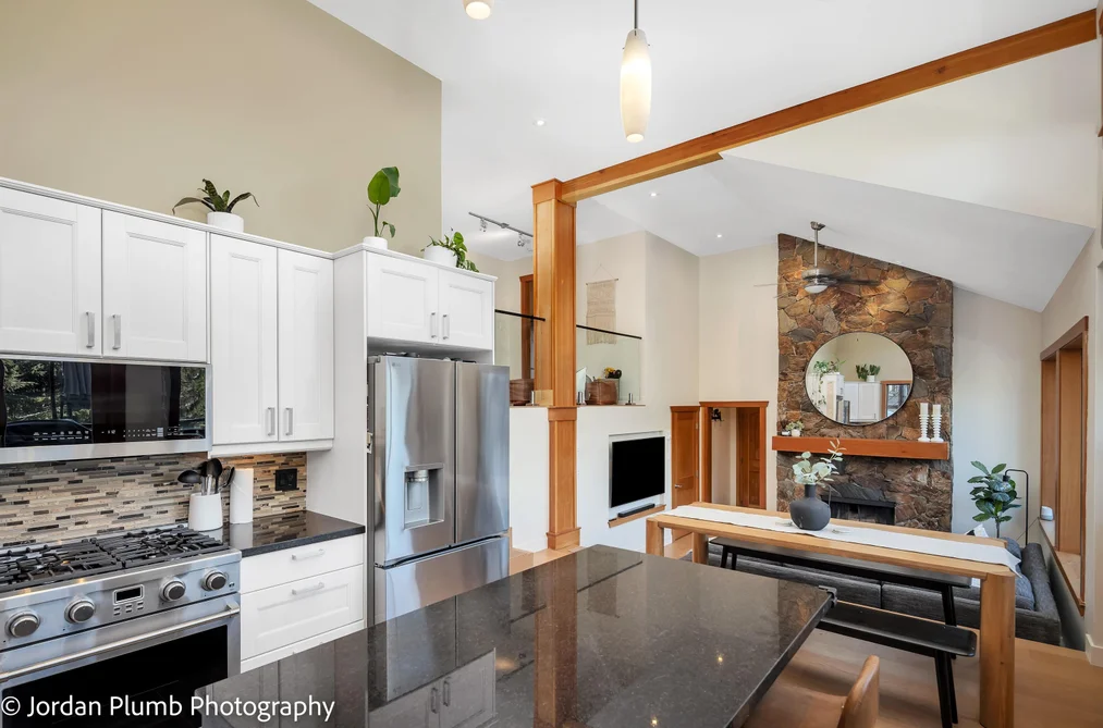 2286 BRANDYWINE WAY, Whistler BC V8E 0A8, Whistler BC — Residential for Sale - Photo 5