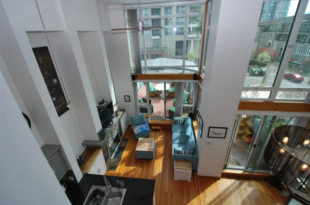 229 10 RENAISSANCE SQUARE, New Westminster BC V3M 7B1, New Westminster BC — Residential for Sale — Photo 15 of 34