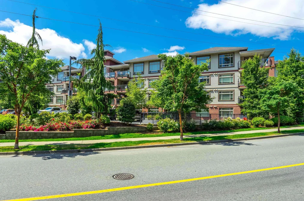 Condo for sale at 229 2233 Mckenzie Road Abbotsford British Columbia - MLS: R3117961