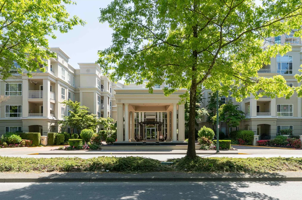Condo for sale at 229 3098 Guildford Way Coquitlam British Columbia - MLS: R3127746