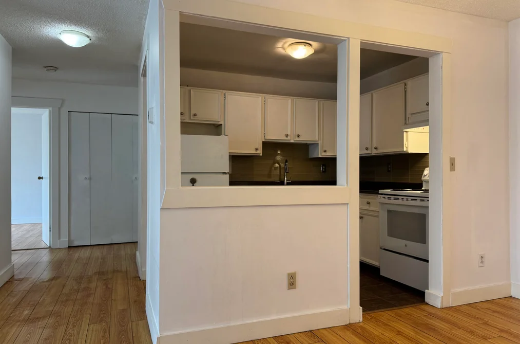 229 32850 GEORGE FERGUSON WAY, Abbotsford BC V2S 7K1, Abbotsford BC — Residential for Sale - Photo 5
