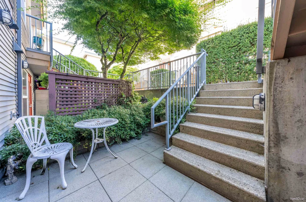 Townhouse for sale at 229 E 11th Avenue Vancouver British Columbia - MLS: R3133991