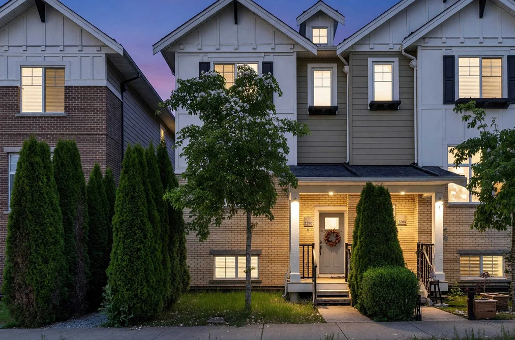 Half Duplex for sale at 2290 164a Street Surrey British Columbia - MLS: R3127447