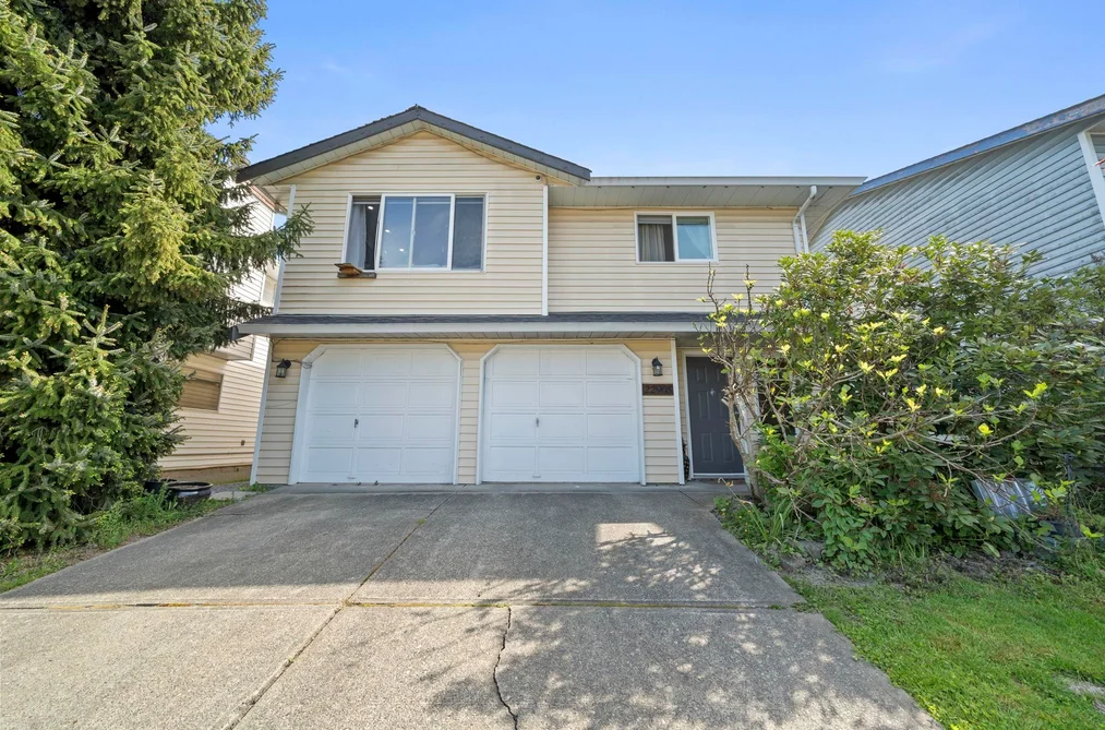 House for sale at 22905 113 Avenue Maple Ridge British Columbia - MLS: R3118999