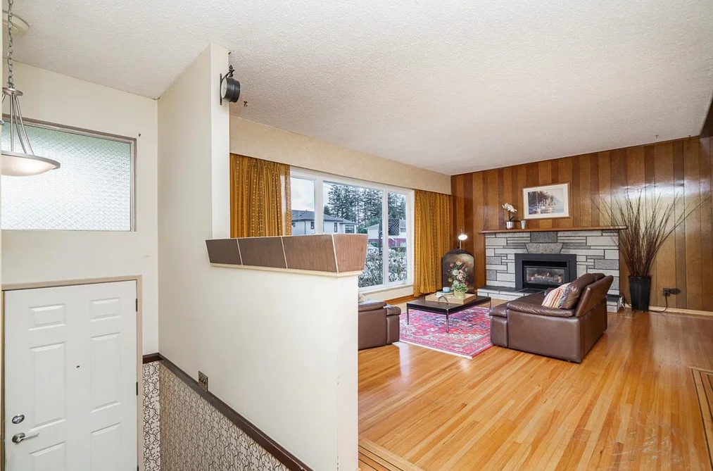 2293 WARRENTON AVENUE, Coquitlam BC V3K 3M4, Coquitlam BC — Residential for Sale - Photo 2