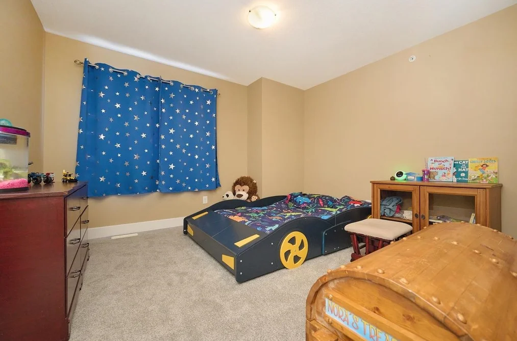 22990 134 LOOP, Maple Ridge BC V4R 0E6, Maple Ridge BC — Residential for Sale — Photo 18 of 23