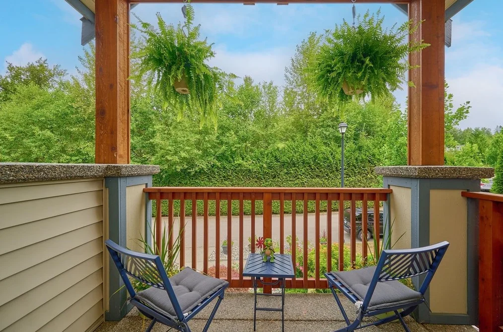 22990 134 LOOP, Maple Ridge BC V4R 0E6, Maple Ridge BC — Residential for Sale — Photo 2 of 23