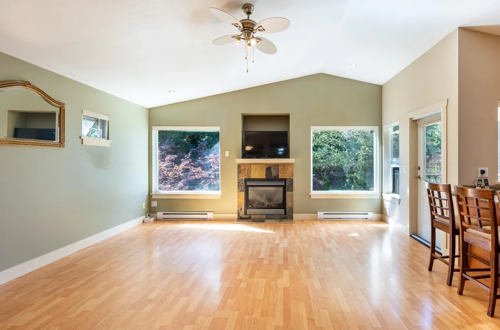 23 - 12710 Lagoon Road, Madeira Park, BC - MLS: R3179478 - Photo 9 23 - 12710 Lagoon Road, Madeira Park, BC - MLS: R3179478 - Photo 9